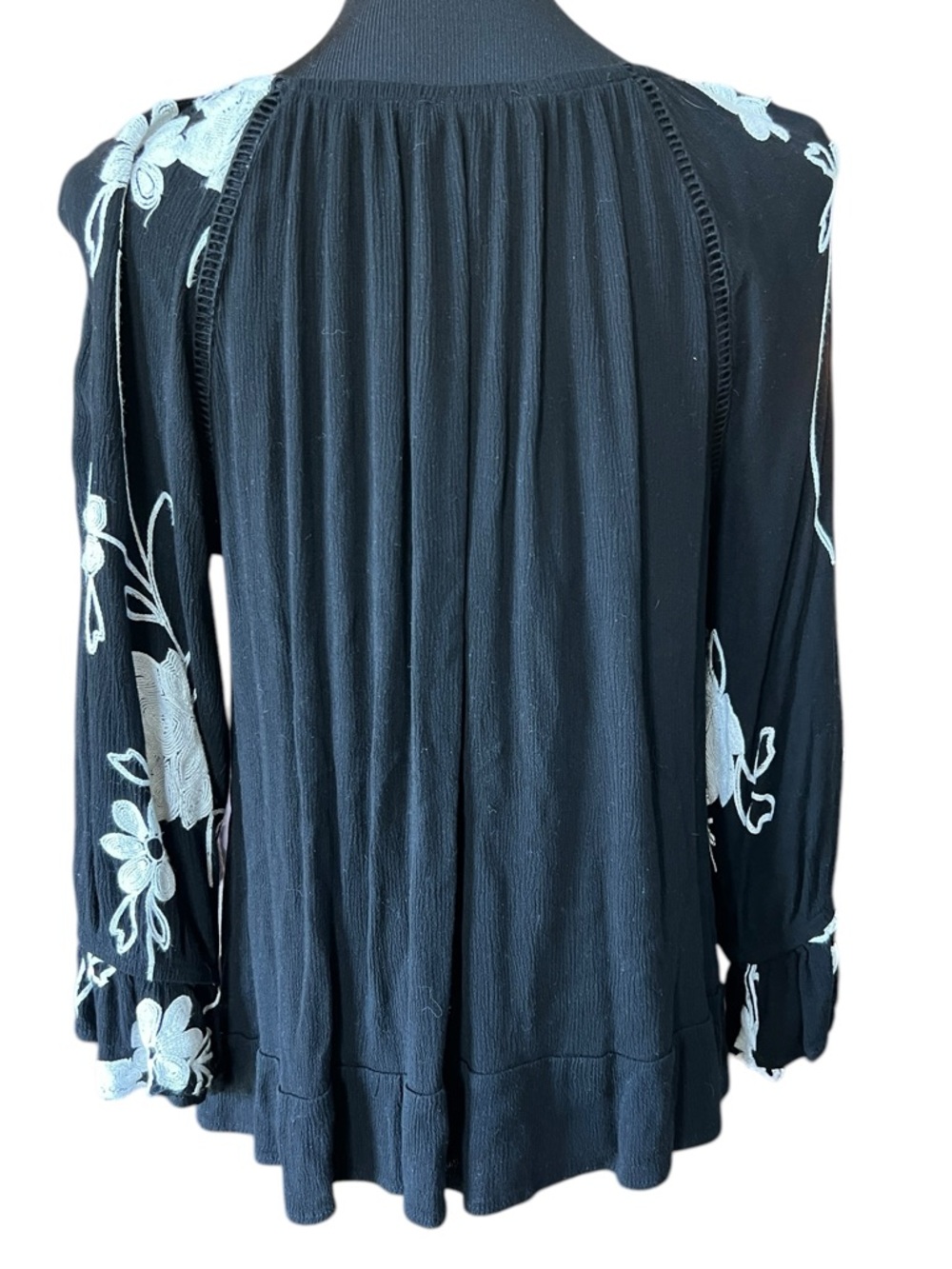 INC International Concepts Black Embroidered Floral Peasant Blouse XL Boho Top - Picture 4 of 7